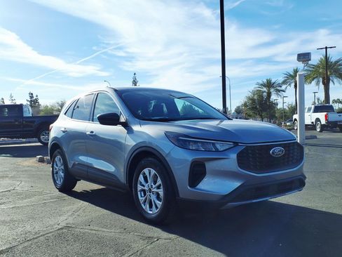 Certified 2024 Ford Escape Active image 8