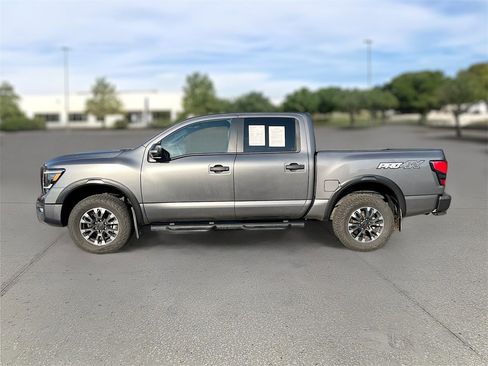Certified 2021 Nissan Titan PRO-4X w/ Pro-4x Convenience Package image 31
