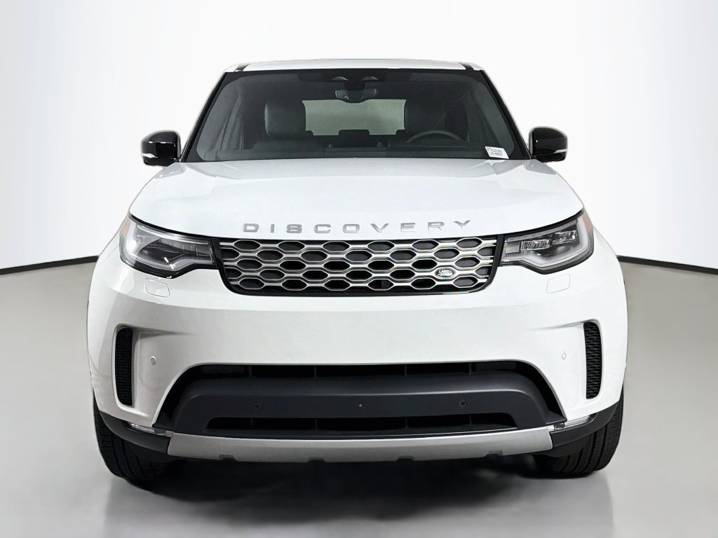 New 2026 Land Rover Discovery S AWD/4WD image 2