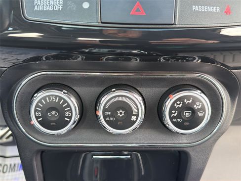 Used 2015 Mitsubishi Lancer Evolution MR image 27
