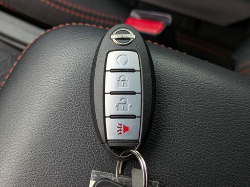 Certified 2025 Nissan Frontier PRO-4X w/ Pro Convenience Package image 29