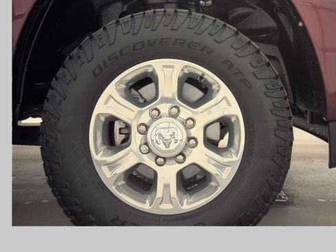 Used 2022 RAM 2500 Big Horn w/ Level A Equipment Group AWD/4WD image 5