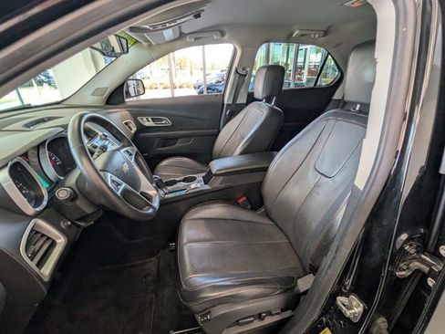 Used 2017 Chevrolet Equinox Premier w/ Enhanced Convenience Package image 5