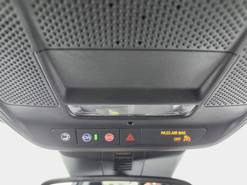 Used 2025 Buick Enclave Sport Touring image 20