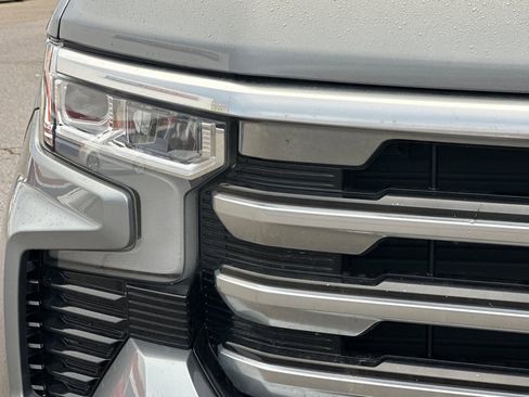 Used 2023 Chevrolet Silverado 1500 High Country w/ Technology Package image 48