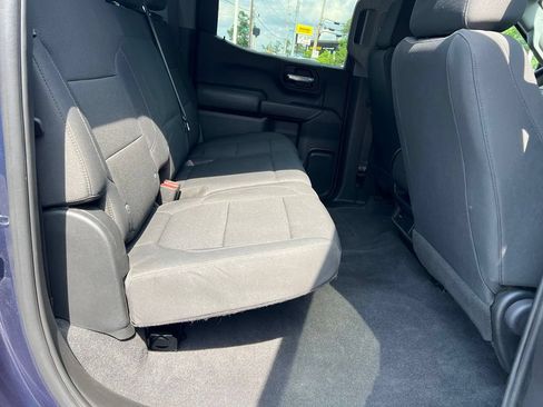 Used 2020 Chevrolet Silverado 1500 Custom w/ Custom Value Package AWD/4WD image 25
