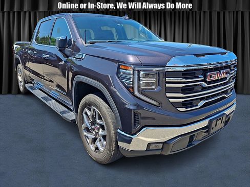 Used 2024 GMC Sierra 1500 SLT w/ SLT Convenience Package AWD/4WD image 1