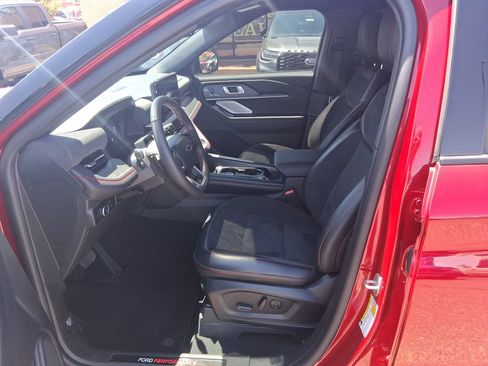 Used 2025 Ford Explorer ST w/ Sun And Sound Package AWD/4WD image 9