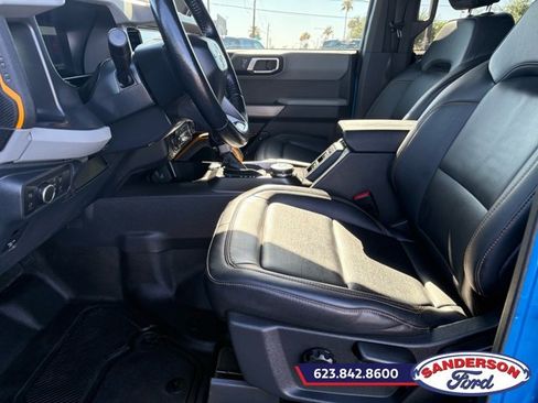 Used 2022 Ford Bronco Badlands AWD/4WD image 16