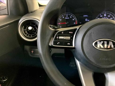 Used 2019 Kia Forte LXS image 23