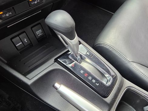 Used 2015 Honda Civic EX-L image 32