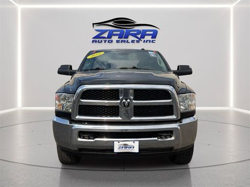 Used 2016 RAM 2500 Tradesman w/ Chrome Appearance Group AWD/4WD image 2