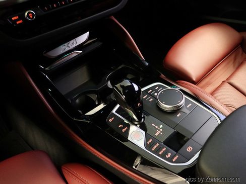 Certified 2023 BMW X4 xDrive30i w/ Premium Package image 22