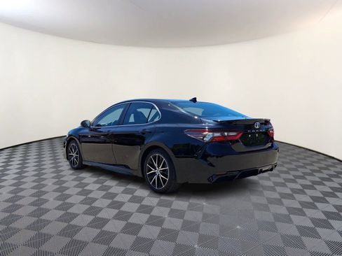 Used 2024 Toyota Camry SE w/ Cold Weather Package AWD/4WD image 7