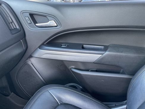 Used 2019 Chevrolet Colorado ZR2 AWD/4WD image 18