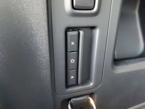 New 2025 Lincoln Navigator L Reserve image 35