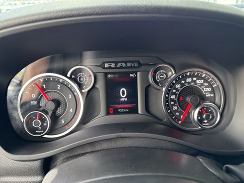 Used 2025 RAM 3500 Big Horn AWD/4WD image 20