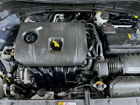 Used 2025 Kia Soul LX w/ LX Technology Package image 30