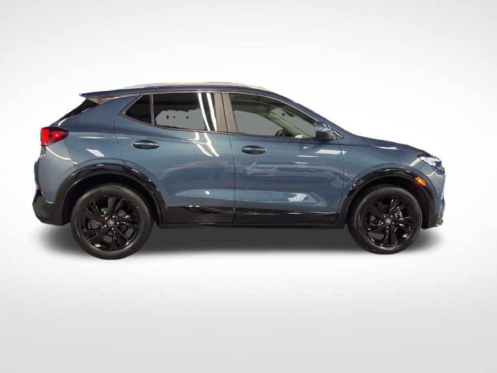 Used 2024 Buick Encore GX Sport Touring AWD/4WD image 7