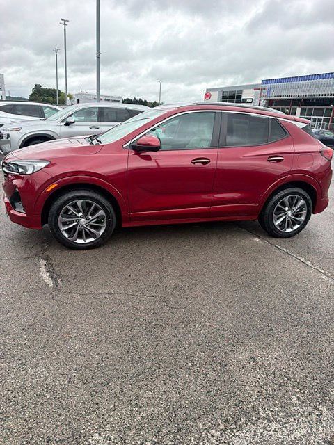Used 2021 Buick Encore GX Select w/ Sport Touring Package AWD/4WD image 7