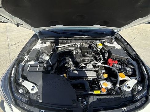 Used 2025 Subaru Outback Premium image 24