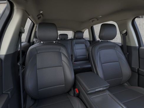 New 2026 Lincoln Nautilus Premier w/ Jet Appearance Package image 9