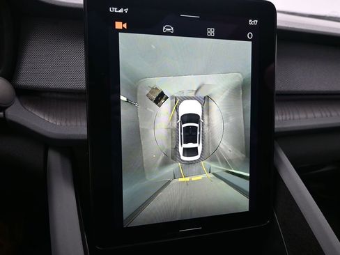 Used 2023 Polestar Polestar 2 w/ Pilot Pack image 18