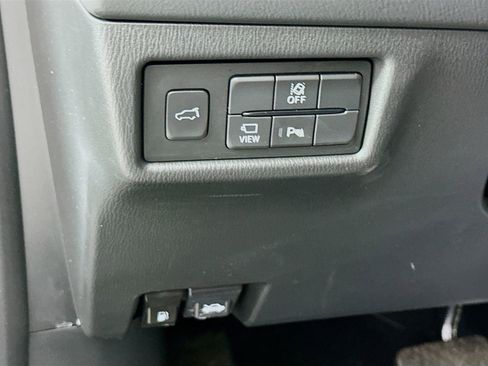 Used 2025 MAZDA CX-5 Signature image 10