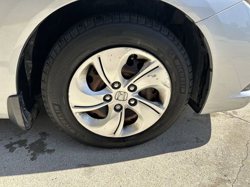 Used 2013 Honda Civic LX image 13