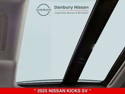 Certified 2025 Nissan Kicks SV w/ SV Premium Package AWD/4WD image 27