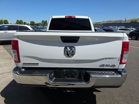 Used 2024 RAM 2500 Big Horn w/ Off Road Package AWD/4WD image 4