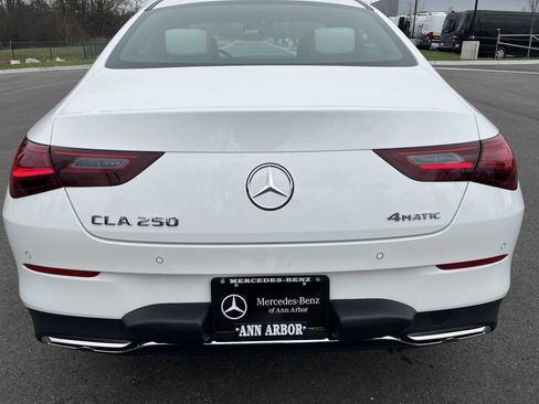 Used 2025 Mercedes-Benz CLA 250 4MATIC image 19