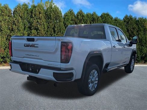 Used 2023 GMC Sierra 2500 Denali w/ Denali Ultimate Package image 4