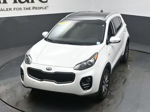 Used 2017 Kia Sportage EX w/ EX Technology Package AWD/4WD image 46