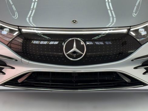Used 2023 Mercedes-Benz EQS 580 4MATIC Sedan image 20