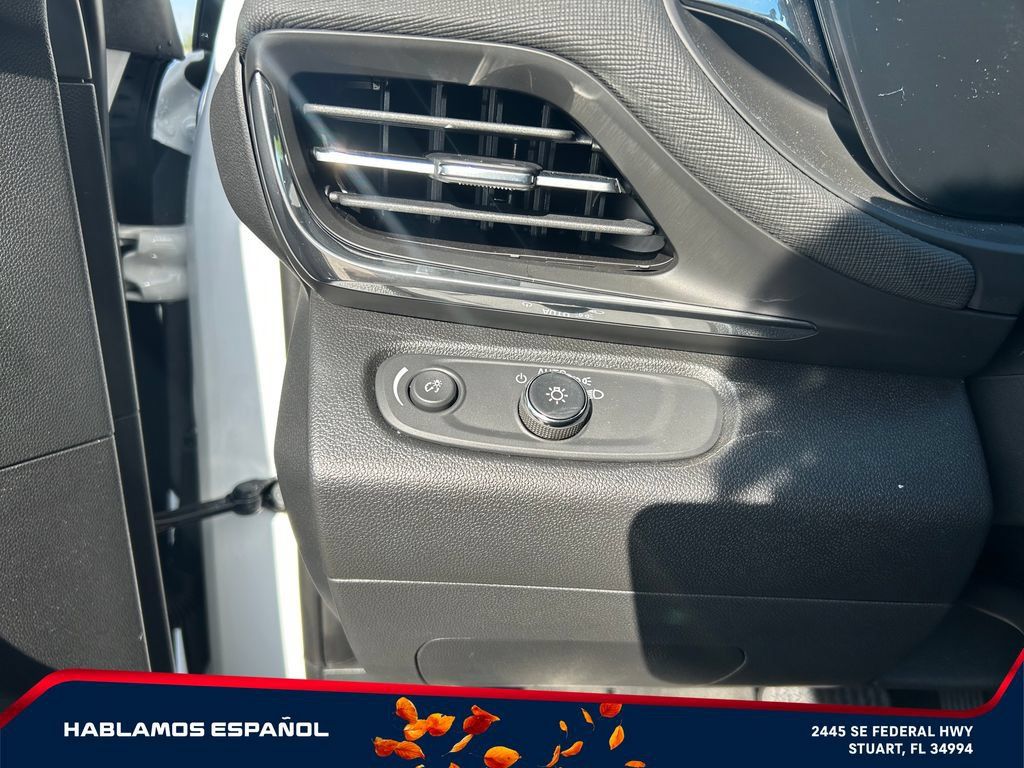 New 2026 Buick Envista Sport Touring w/ Convenience I Package FWD image 24