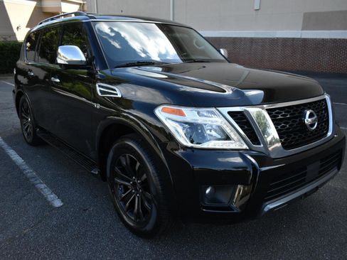 Used 2019 Nissan Armada Platinum w/ Cargo Package RWD image 4