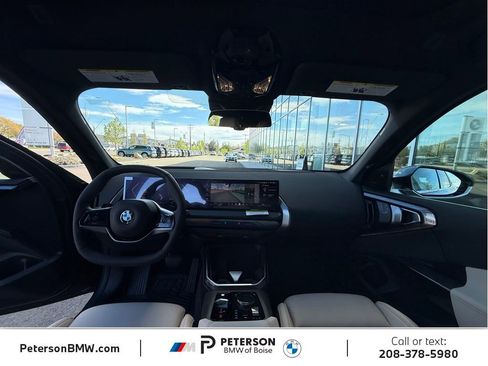 New 2026 BMW X3 xDrive30 w/ Premium Package AWD/4WD image 17