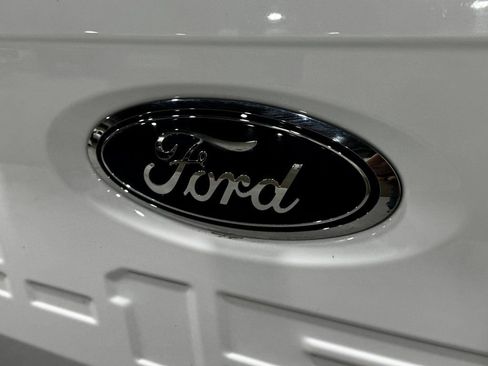 Used 2022 Ford F150 Lariat w/ Equipment Group 502A High image 36