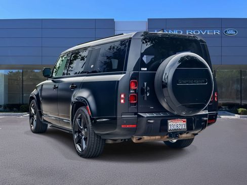 Used 2023 Land Rover Defender 130 X-Dynamic SE AWD/4WD image 5