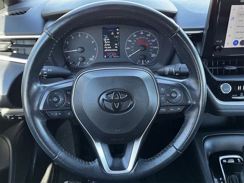 Used 2023 Toyota Corolla SE image 11