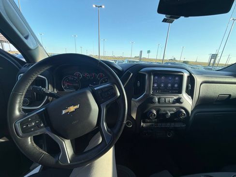 Used 2019 Chevrolet Silverado 1500 LT w/ Texas Edition AWD/4WD image 10
