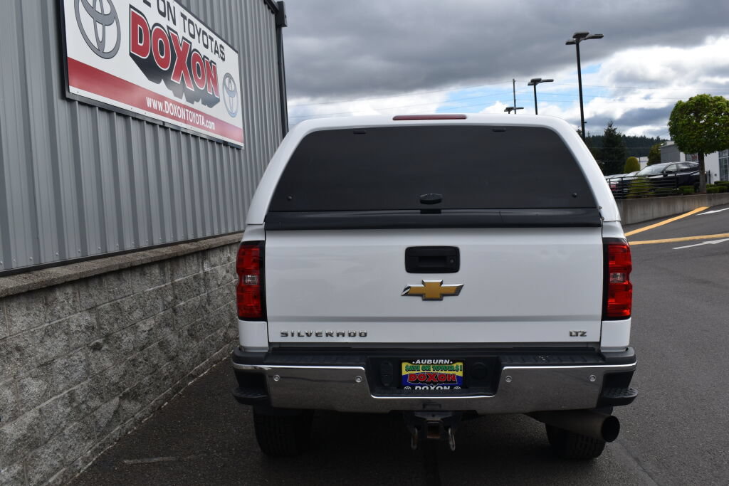 Used 2015 Chevrolet Silverado 2500 LTZ w/ Duramax Plus Package AWD/4WD image 6
