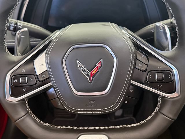 Used 2025 Chevrolet Corvette Z06 RWD image 15
