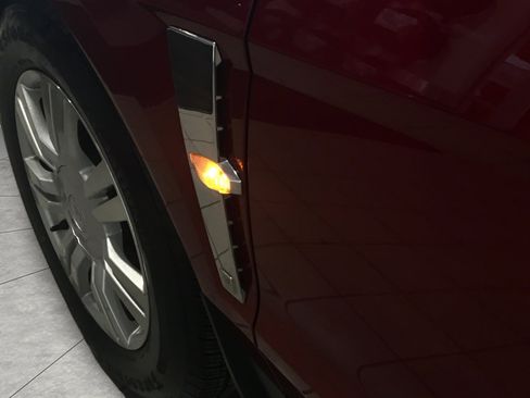 Used 2012 Cadillac SRX Luxury image 29