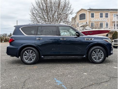 Used 2024 INFINITI QX80 Luxe image 4