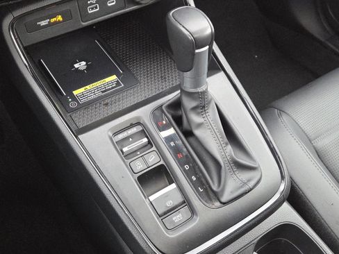 Used 2024 Honda CR-V EX-L image 32