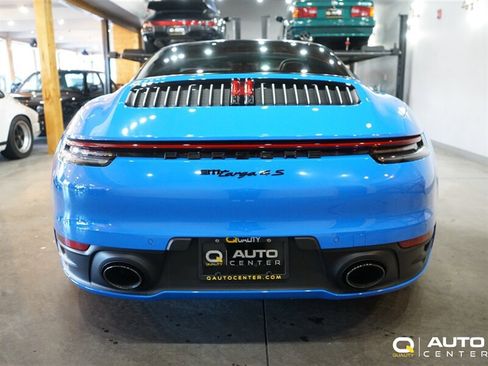 Used 2022 Porsche 911 Targa 4S AWD/4WD image 6