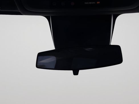 Used 2022 Chevrolet Silverado 1500 LT Trail Boss w/ Convenience Package II image 29