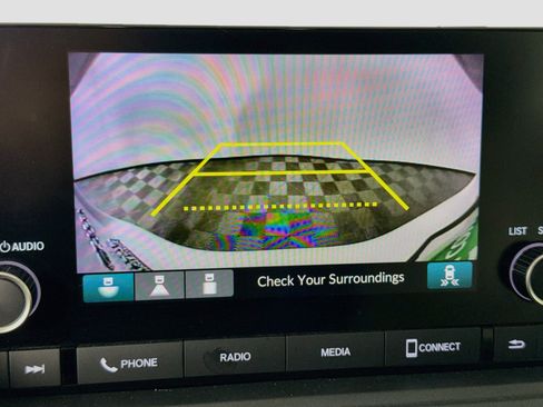 Used 2025 Honda Accord SE image 19